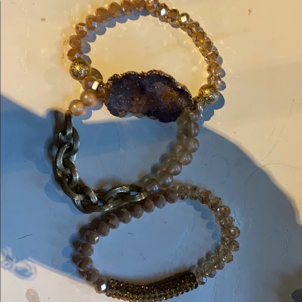 Bracelets - Picture 3 of 4